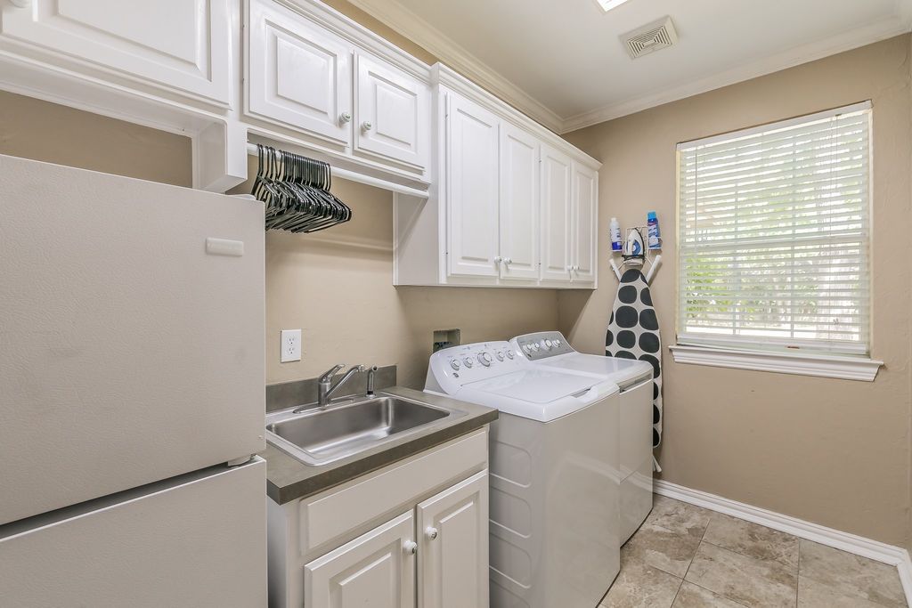 property-img