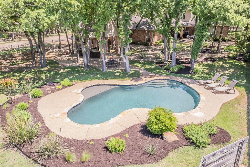 property-img