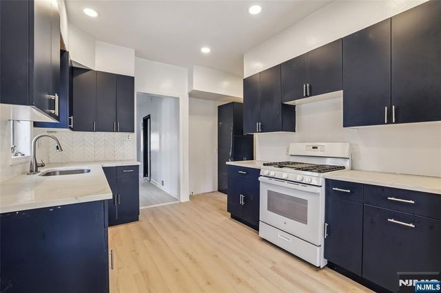 11 Garden Street 1, Ridgefield Park, NJ 07660