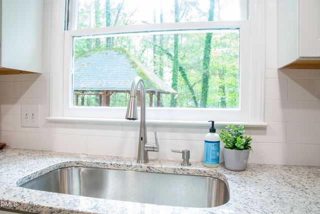 110 Country Road, Chapel Hill, NC 27514