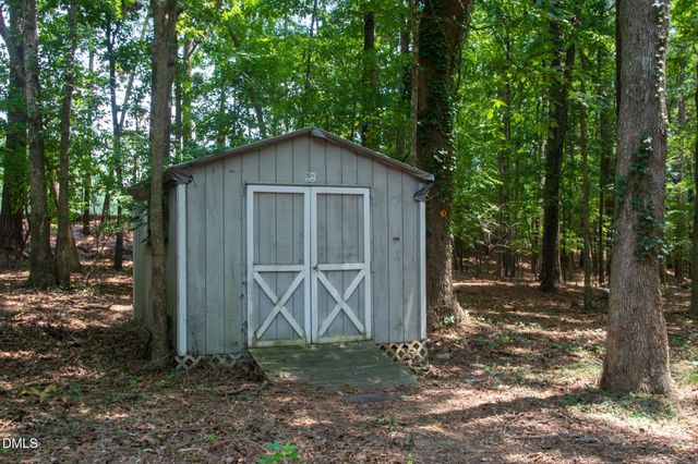 110 Country Road, Chapel Hill, NC 27514