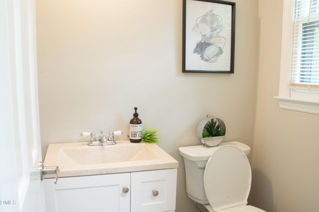 110 Country Road, Chapel Hill, NC 27514