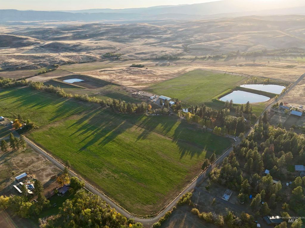 3460 Rush Creek Rd, Cambridge, ID 83610 photo 2