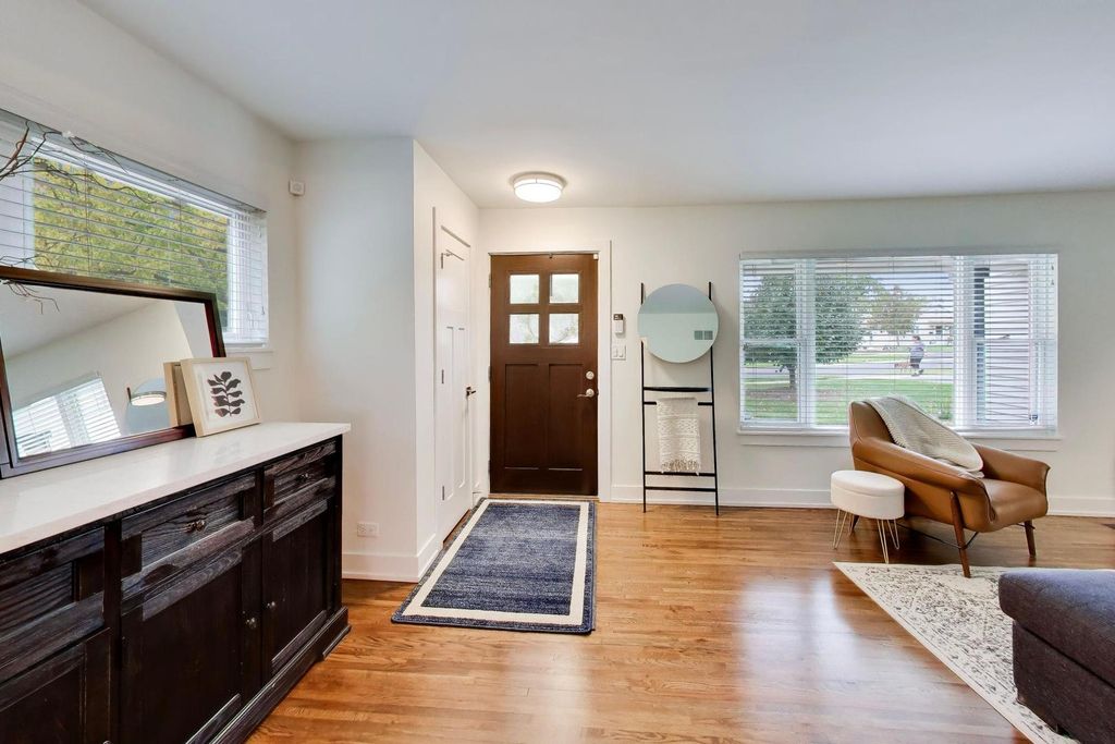 304 W Graham Avenue, Lombard, IL 60148 — photo 3