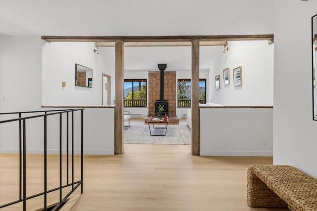 20074 Beatty Ridge Road, Los Gatos, CA 95033