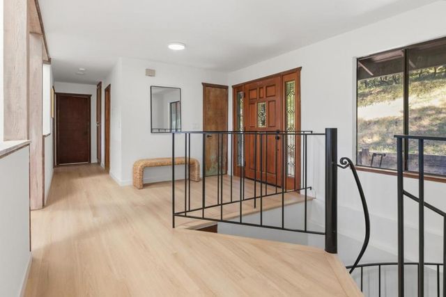 20074 Beatty Ridge Road, Los Gatos, CA 95033