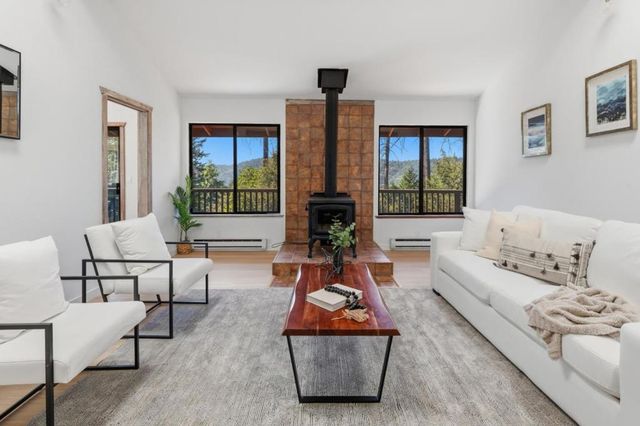 20074 Beatty Ridge Road, Los Gatos, CA 95033