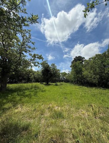 2929 2nd Avenue N, Texas City, TX 77590