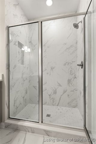 833 Kings Court, Memphis, IN 47143