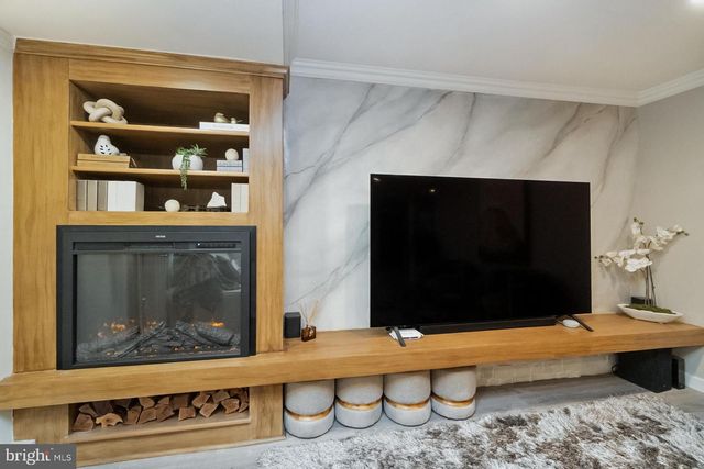 4108 OAKLAND RD, Bethlehem, PA 18020