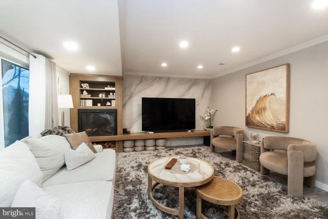 4108 OAKLAND RD, Bethlehem, PA 18020