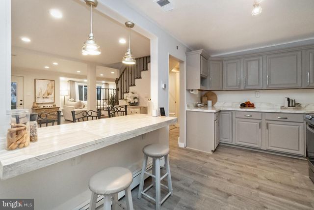 4108 OAKLAND RD, Bethlehem, PA 18020