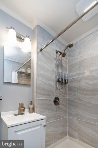 4108 OAKLAND RD, Bethlehem, PA 18020