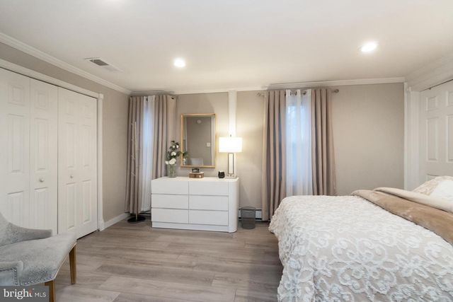 4108 OAKLAND RD, Bethlehem, PA 18020