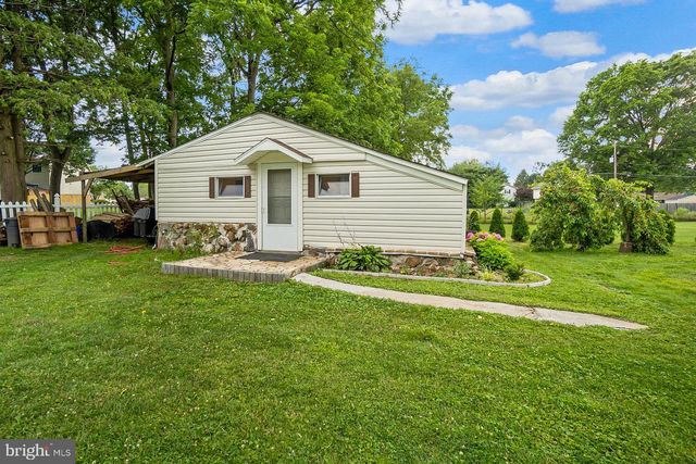 4108 OAKLAND RD, Bethlehem, PA 18020