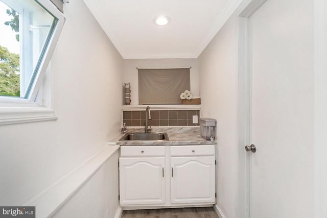 4108 OAKLAND RD, Bethlehem, PA 18020