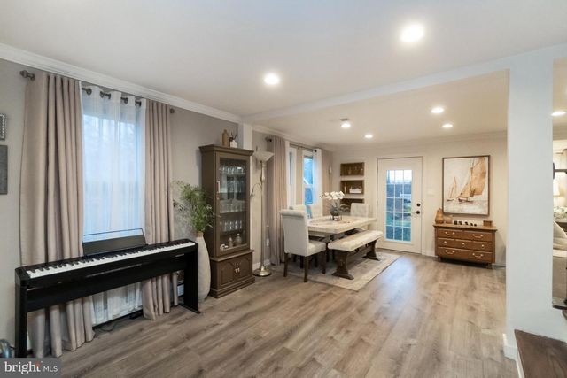 4108 OAKLAND RD, Bethlehem, PA 18020