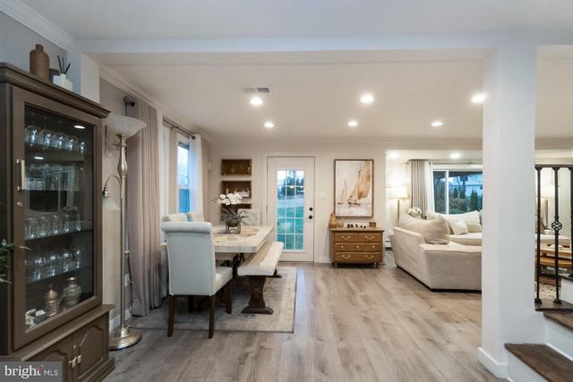 4108 OAKLAND RD, Bethlehem, PA 18020