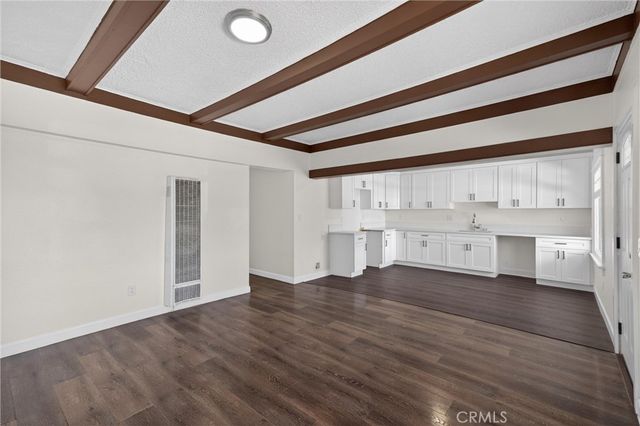 132 W 74th Street, Los Angeles, CA 90003