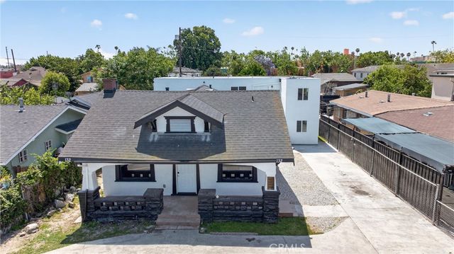 132 W 74th Street, Los Angeles, CA 90003