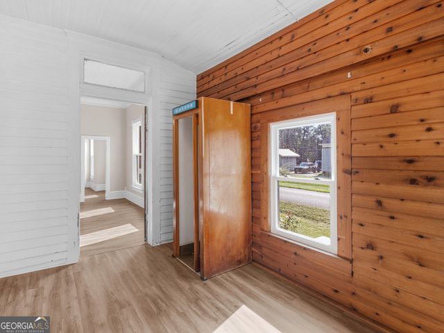 863 Jackson Street, Locust Grove, GA 30248