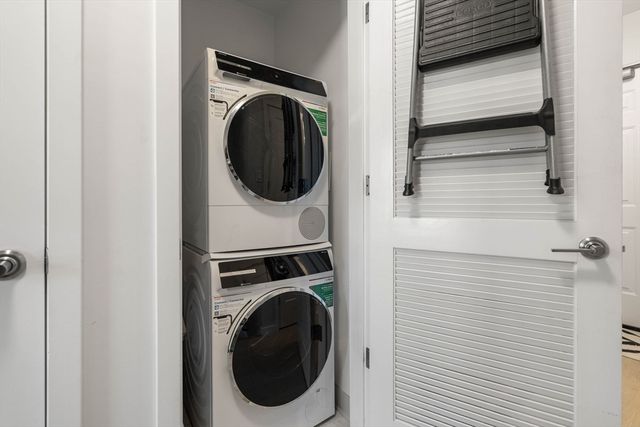 45 W 3rd St 205, Boston, MA 02127