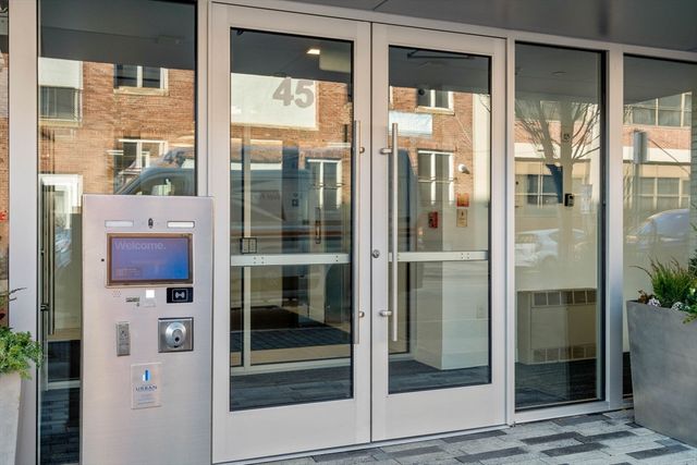 45 W 3rd St 205, Boston, MA 02127