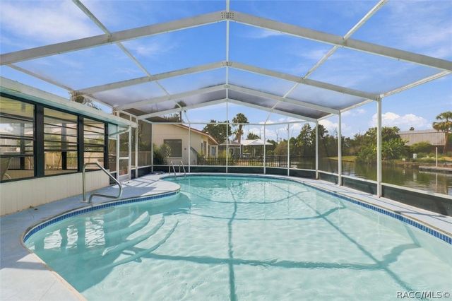 3840 N Calusa Point, Crystal River, FL 34428