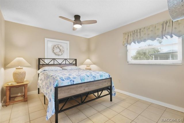 3840 N Calusa Point, Crystal River, FL 34428