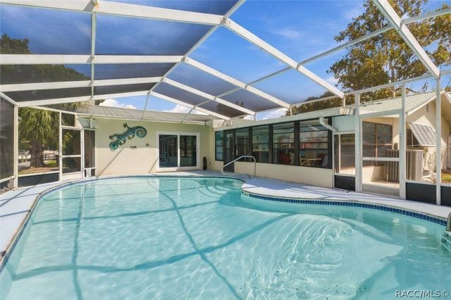 3840 N Calusa Point, Crystal River, FL 34428