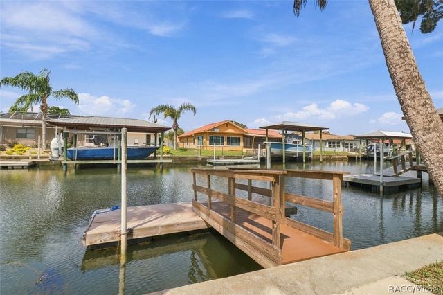 3840 N Calusa Point, Crystal River, FL 34428