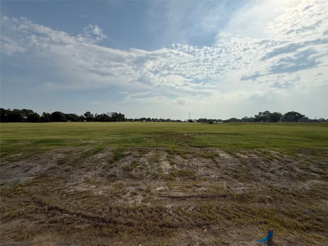 719 Pradera Drive, Robinson, TX 76706