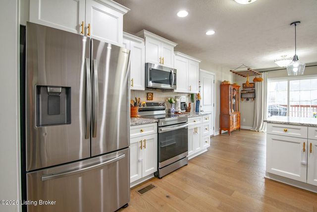 151 Mount Moriah Blvd, Rineyville, KY 40162