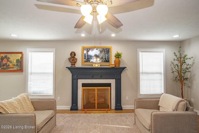 151 Mount Moriah Blvd, Rineyville, KY 40162