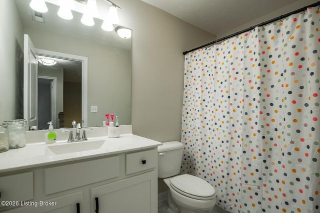 151 Mount Moriah Blvd, Rineyville, KY 40162