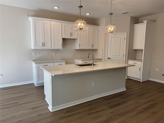 4940 EAGLE ROCK DRIVE, Wimauma, FL 33598