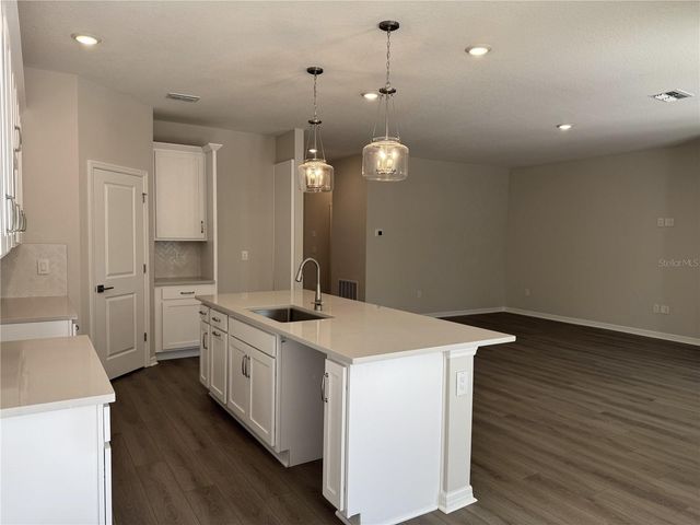 4940 EAGLE ROCK DRIVE, Wimauma, FL 33598