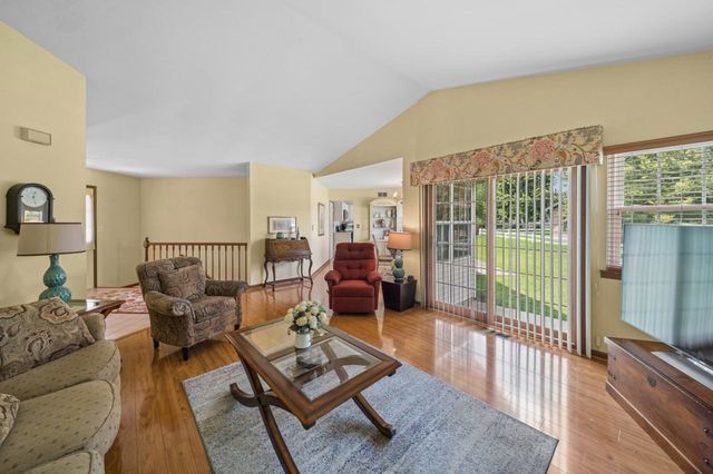 20826 W. Torrey Pines Lane, Plainfield, IL 60544