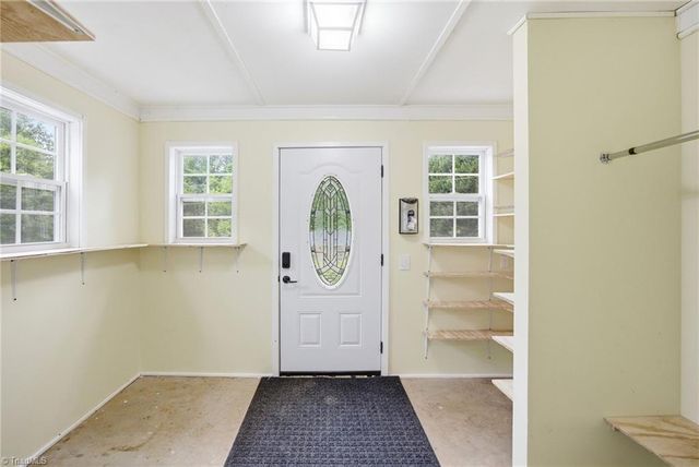 135 Pasadena Drive, Winston-salem, NC 27127