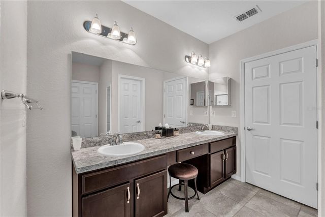 5018 33RD AVENUE E, Palmetto, FL 34221