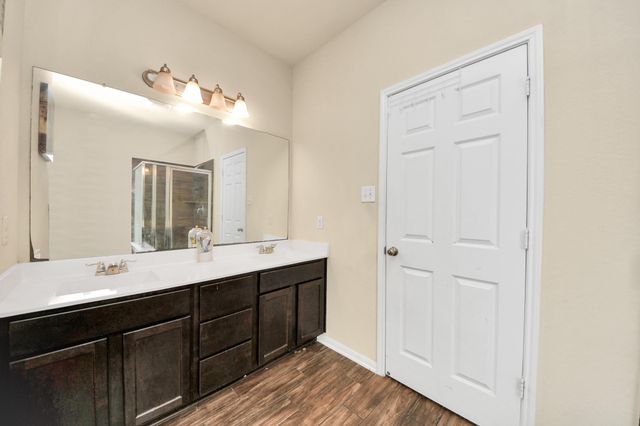 8227 Pastel Dawn Trace, Houston, TX 77049