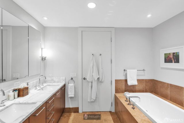 301 Mission Street 40D, San Francisco, CA 94105