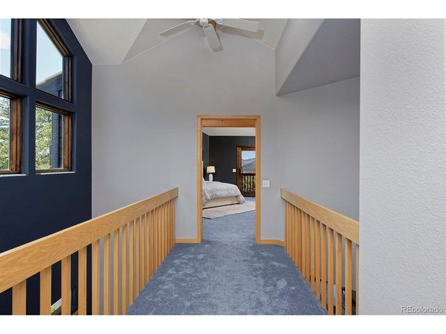 848 Golden Point Dr, Golden, CO 80401