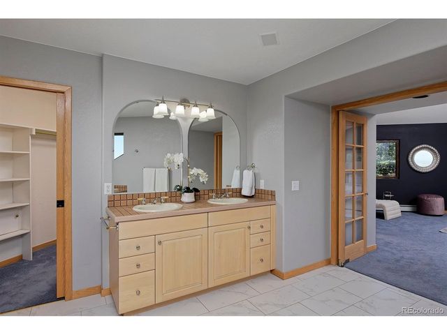 848 Golden Point Dr, Golden, CO 80401