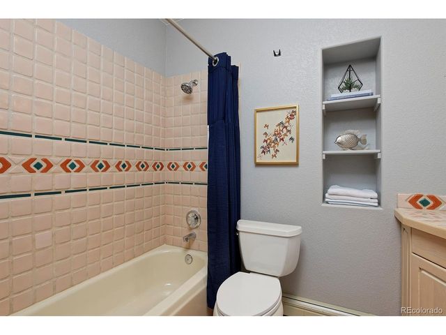 848 Golden Point Dr, Golden, CO 80401