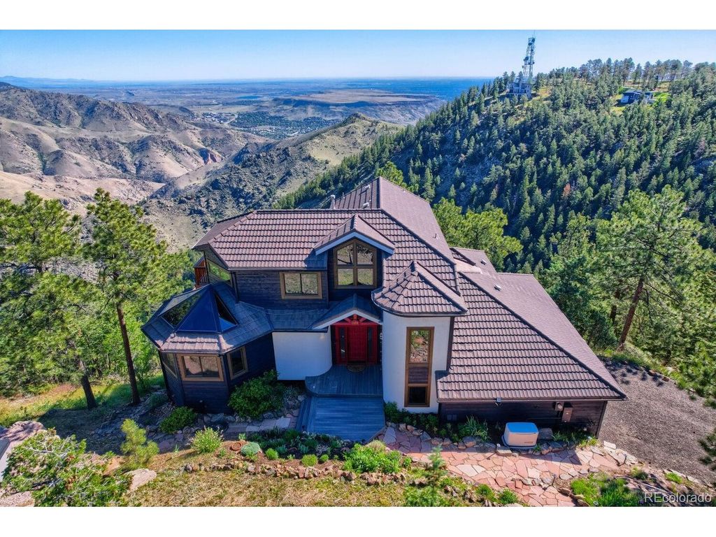 848 Golden Point Dr, Golden, CO 80401