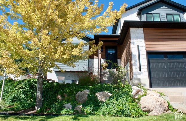 1024 E 5000 S, South Ogden, UT 84403