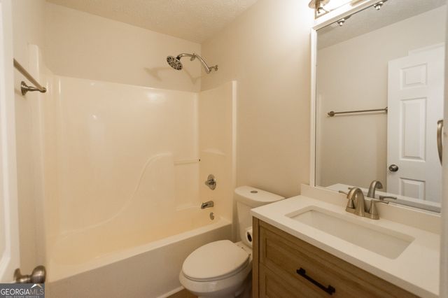 100 Rudders Crossing, Newnan, GA 30263