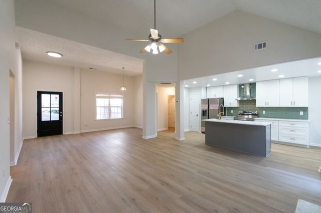 100 Rudders Crossing, Newnan, GA 30263