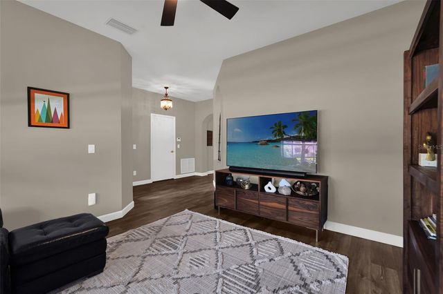 1393 WAUKON CIRCLE, Casselberry, FL 32707